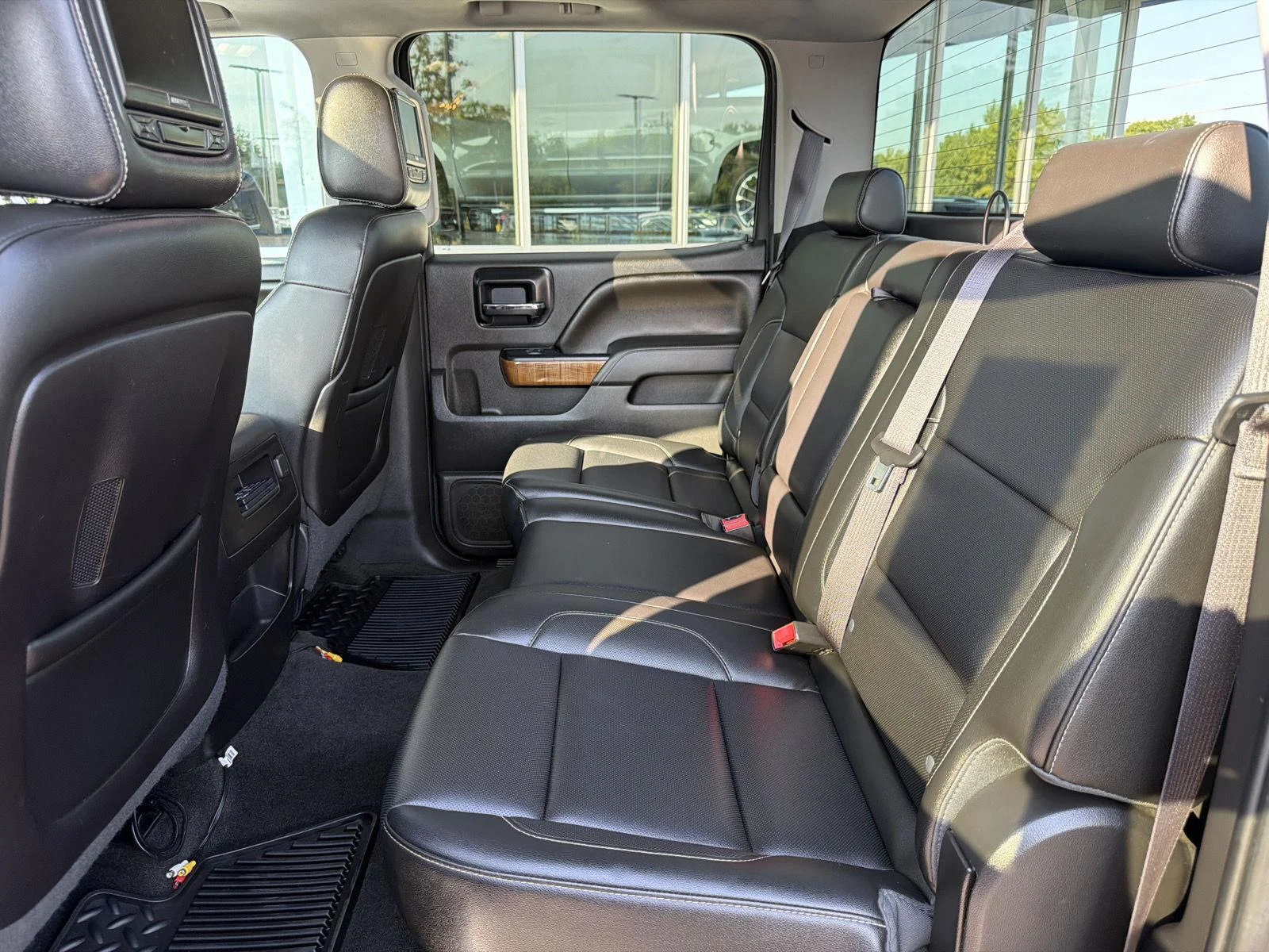 Used 2014 Onyx Black GMC SLT image 39