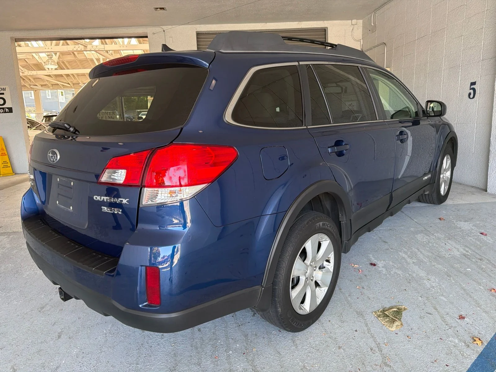 Used 2011 Subaru Outback 3.6R Limited with VIN 4S4BRDLC1B2359890 for sale in Albany, CA