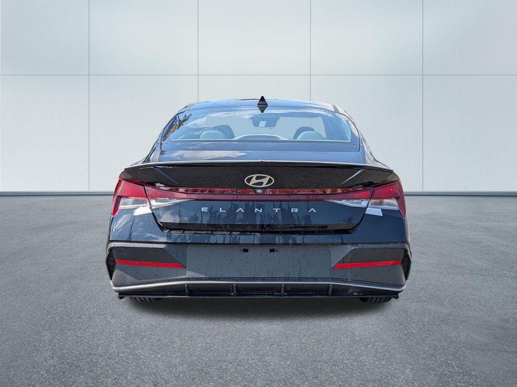 New 2026 Black Hyundai SEL Sport image 5