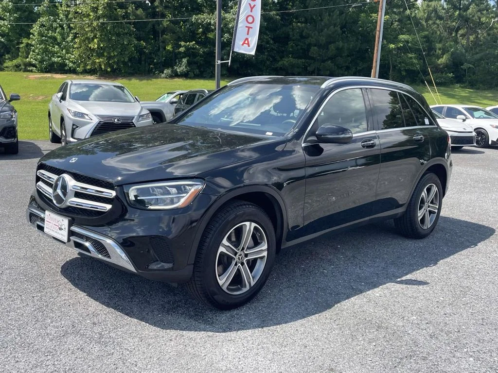 Used 2021 Black Mercedes-Benz 300 4MATIC® image 5