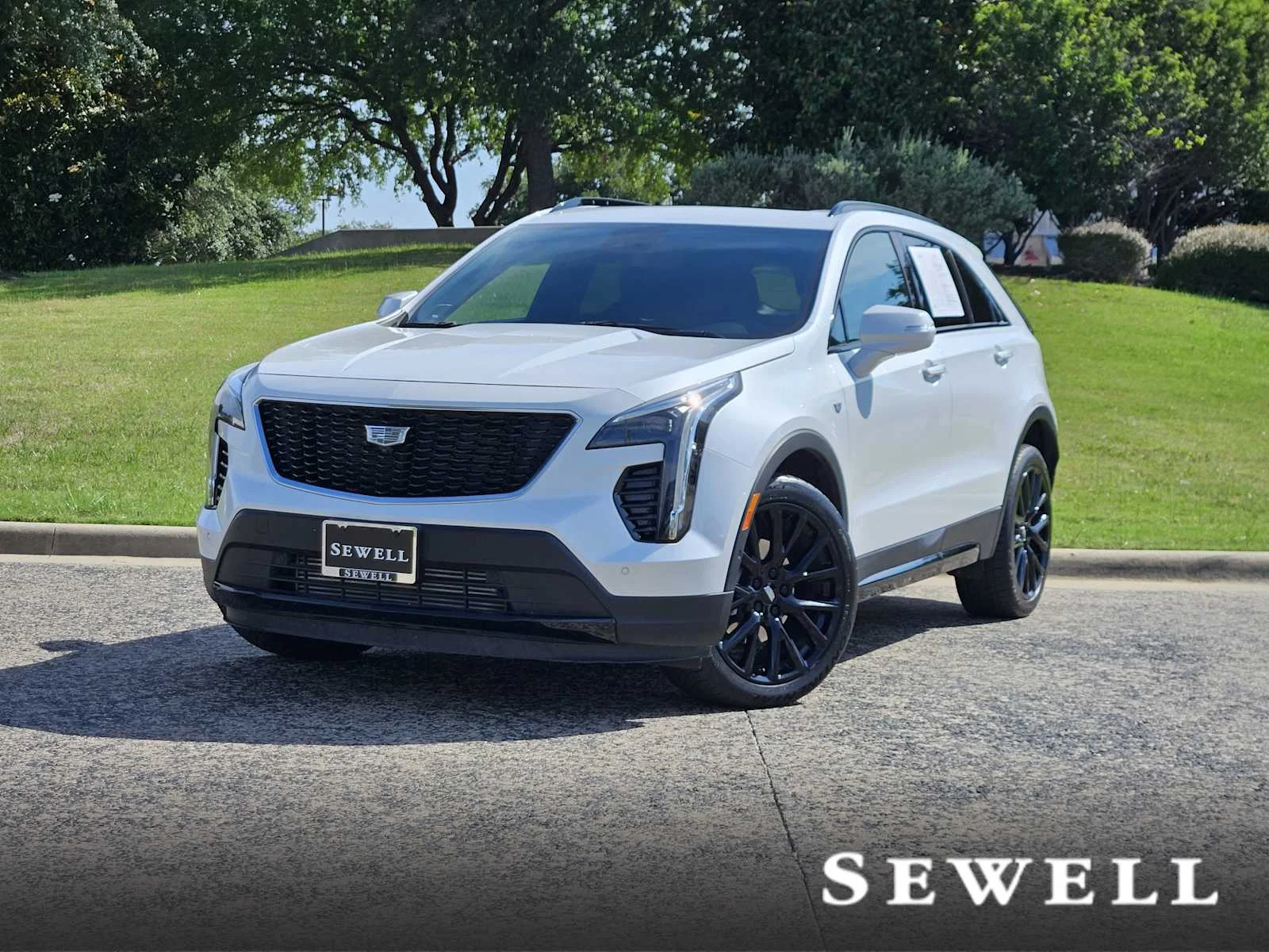 2022 Cadillac XT4 Sport's photo