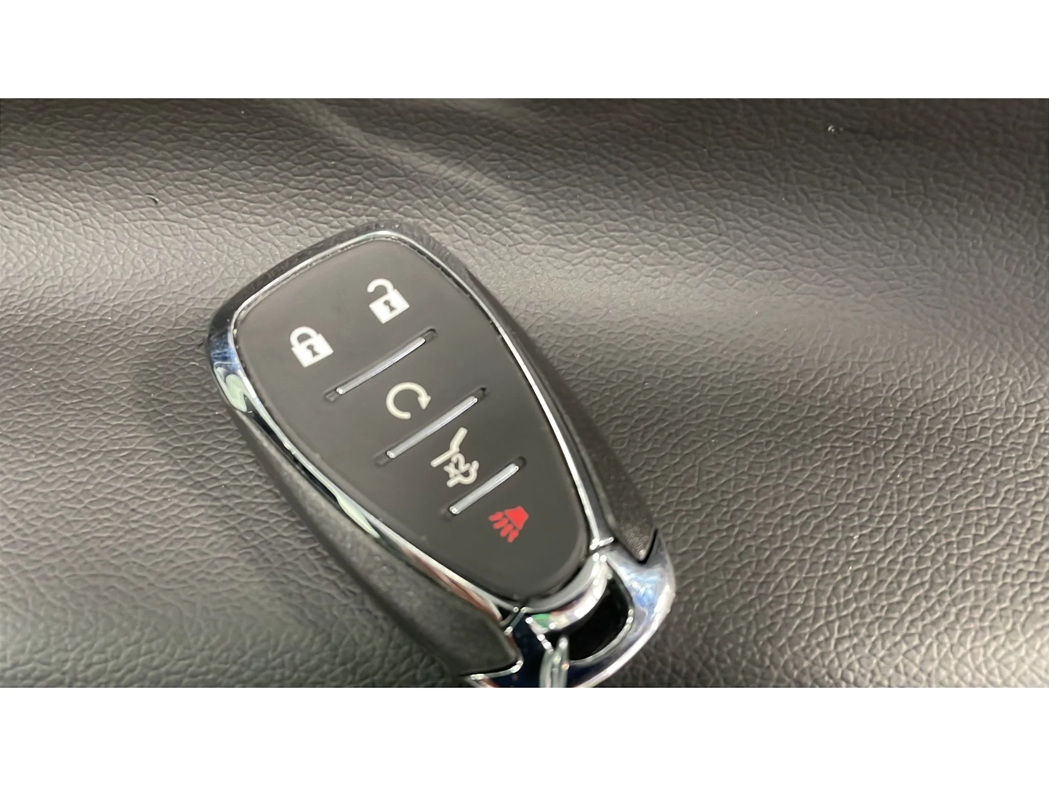 Used 2023 Summit White Chevrolet Premier image 20