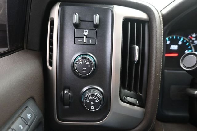 Used 2019 Red GMC Denali image 24