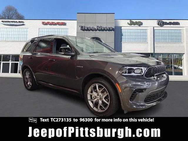 New 2026 Vapor Gray Exterior Paint Dodge GT Plus HEMI V8 image 1