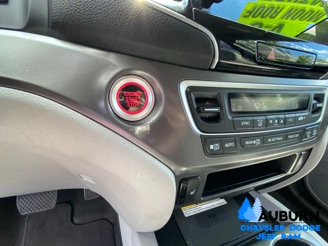 Used 2021 Silver Honda Special Edition image 44