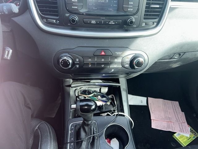 2017 Kia Sorento LX - Photo 17