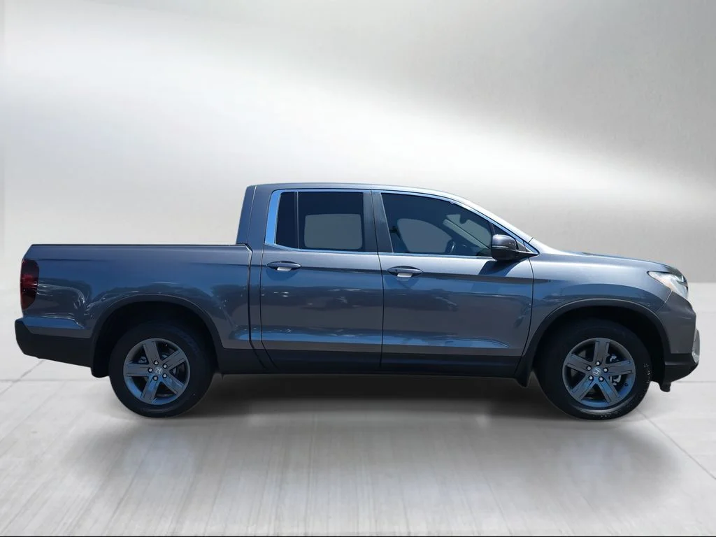 Used 2023 Gray Honda RTL image 2