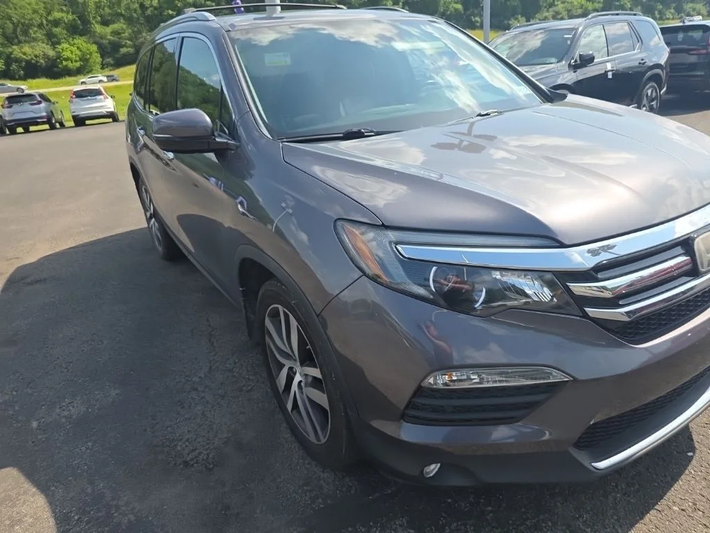 Used 2018  Honda Elite image 15