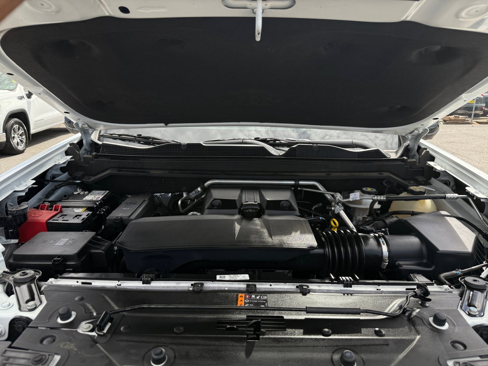 Used 2024 Summit White Chevrolet ZR2 image 20