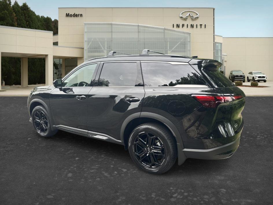 New 2027 Mineral Black INFINITI SPORT image 6