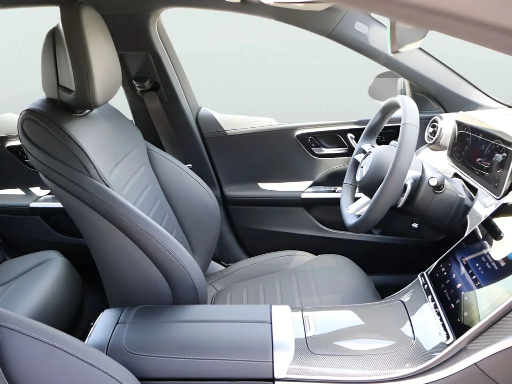 New 2026 Polar White Mercedes-Benz C 300 image 8