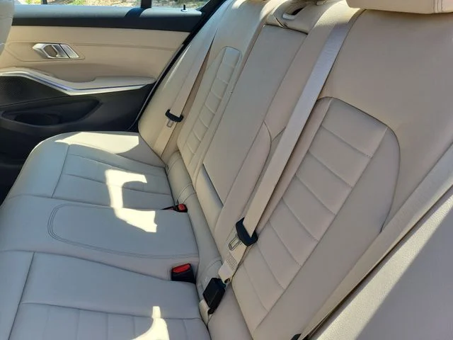Used 2019 Alpine White BMW 330i xDrive image 13