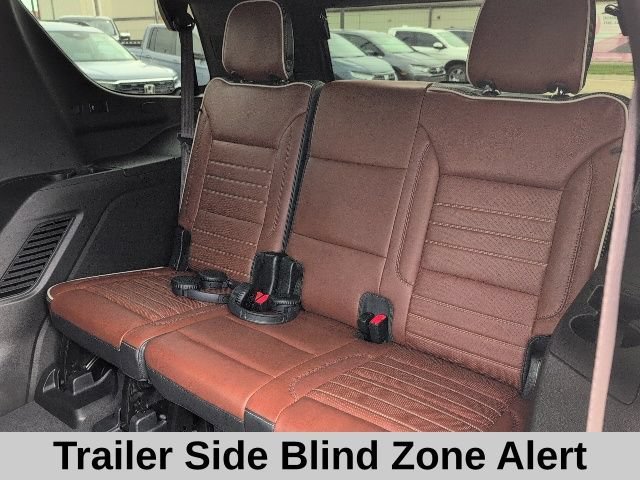 Used 2024 White Frost Tricoat GMC Denali Ultimate image 13