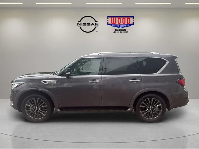 Used 2024 Anthracite Gray INFINITI Sensory image 5