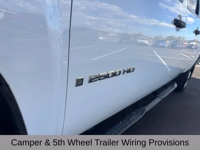 Used 2007 White Chevrolet LT image 13