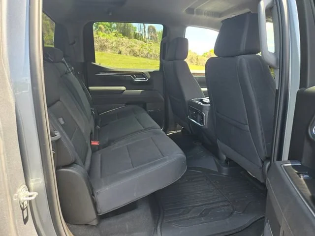 Used 2025 Sterling Metallic GMC Elevation image 19