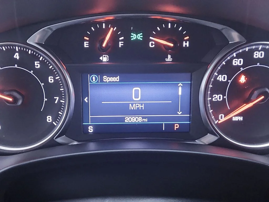 Used 2023 Silver GMC SLE image 15