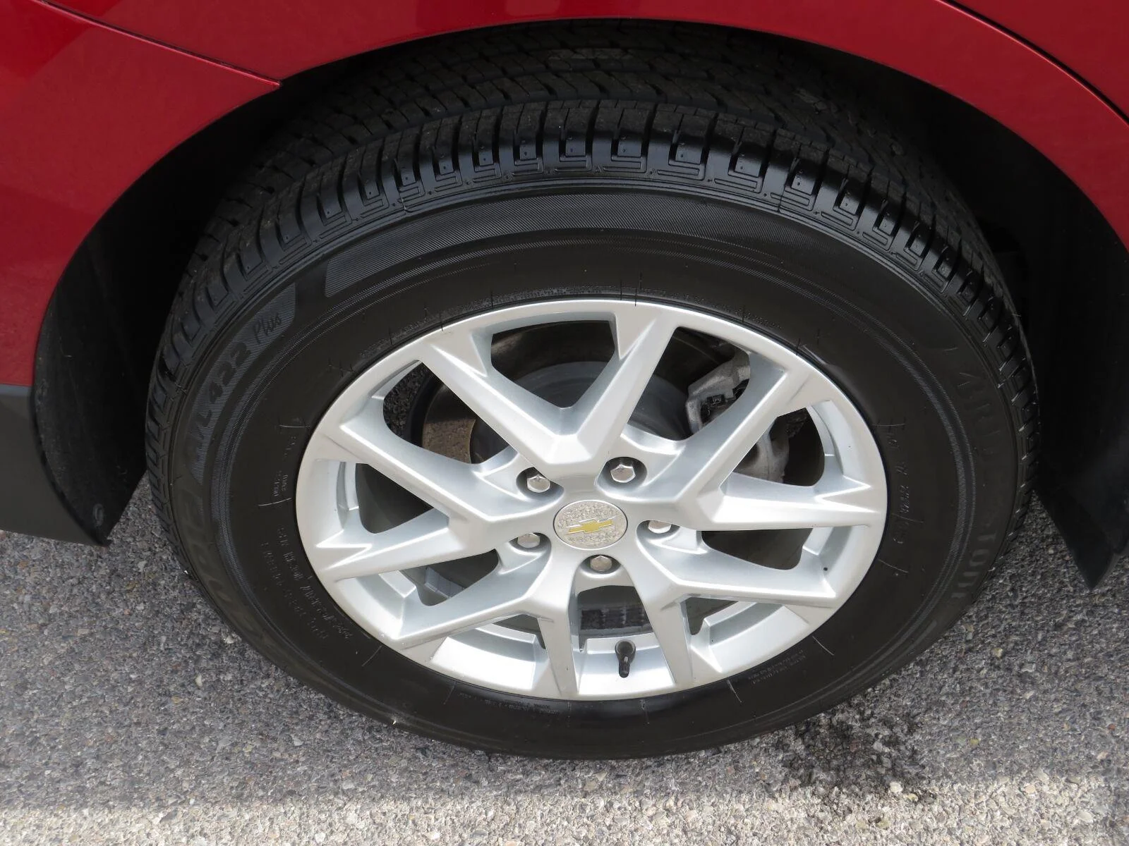 Used 2023 Radiant Red Tintcoat Chevrolet LT image 20
