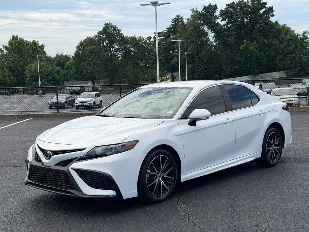 Certified Used 2024 White Toyota SE image 10