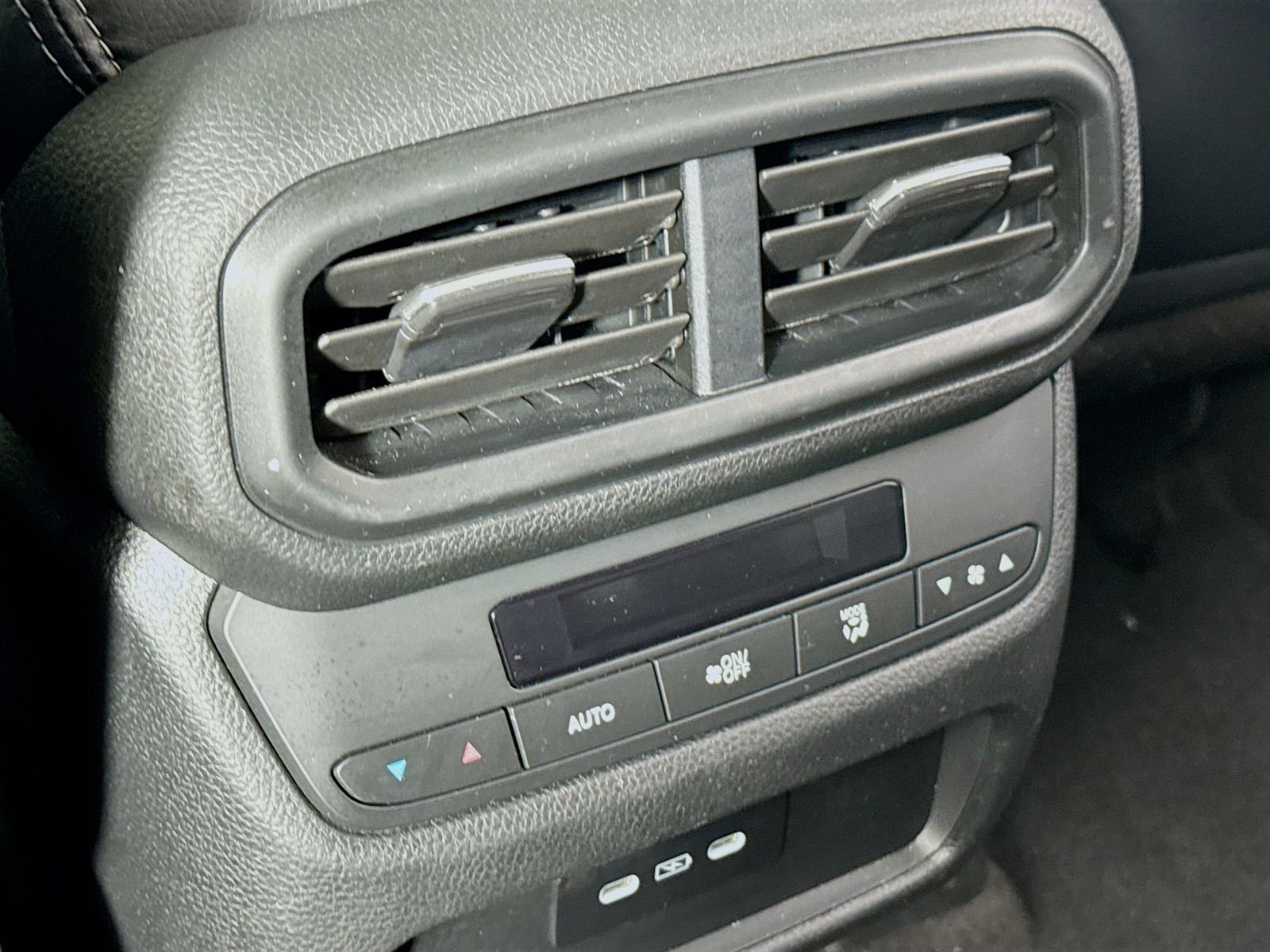 Used 2025 Crystal Black Pearl Honda Touring image 21