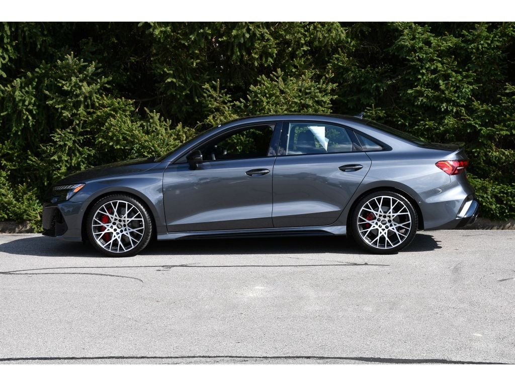 Used 2026 Daytona Gray Pearl Effect Audi Base image 7