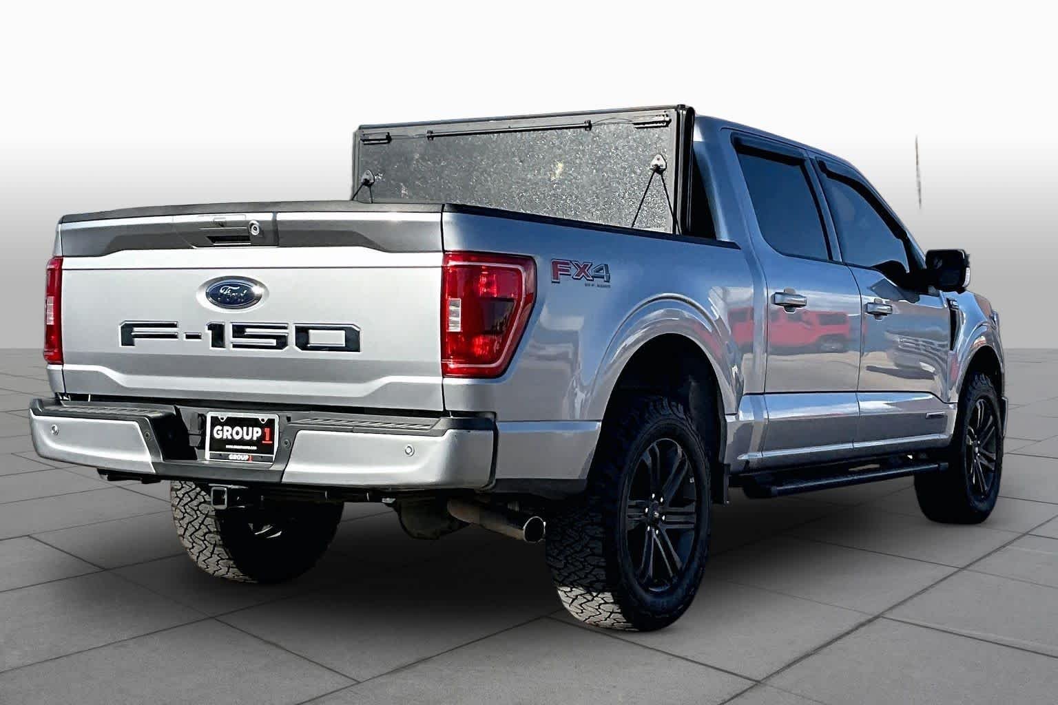 Used 2023 Iconic Silver Ford XLT image 12