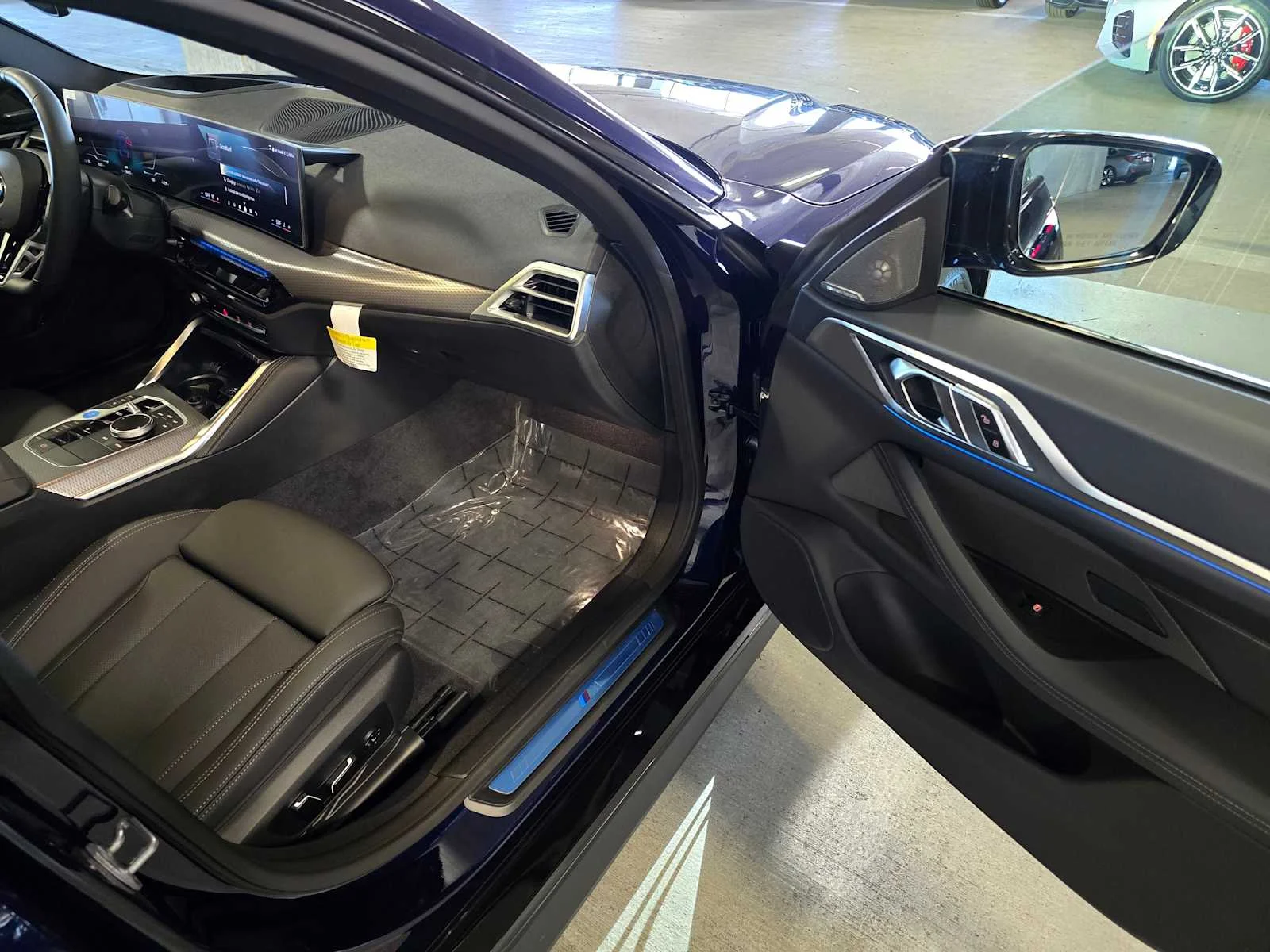 New 2026 Tanzanite Blue II Metallic BMW xDrive40 image 34