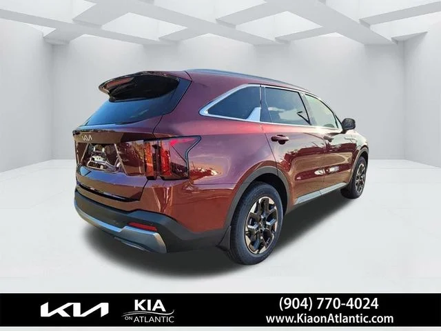 2025 Kia Sorento S - Photo 11