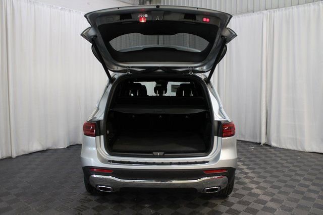 New 2026 Cirrus Silver Metallic Mercedes-Benz GLB 250 image 42