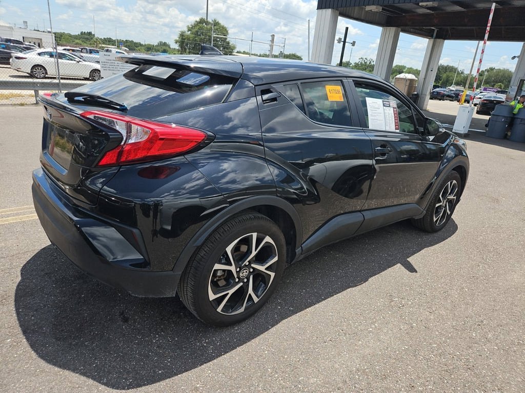 Used 2020 Black Toyota XLE image 7