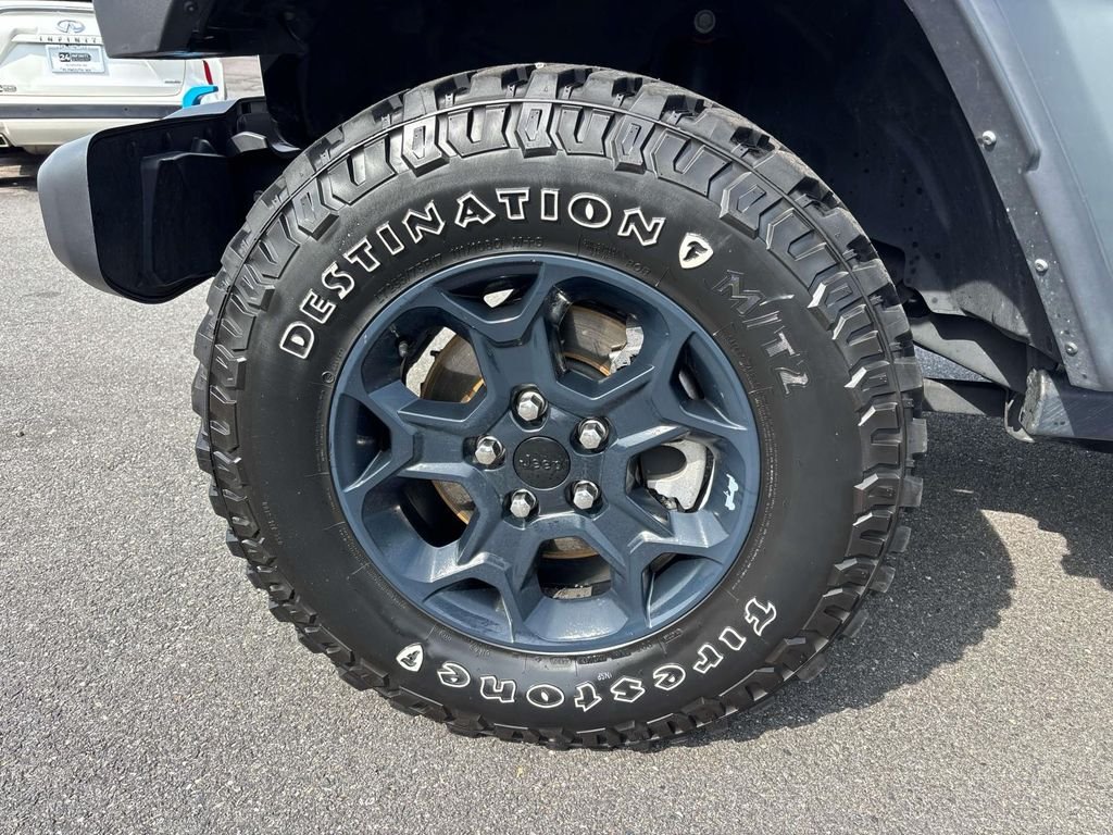 Used 2023  Jeep Willys 4xe image 9