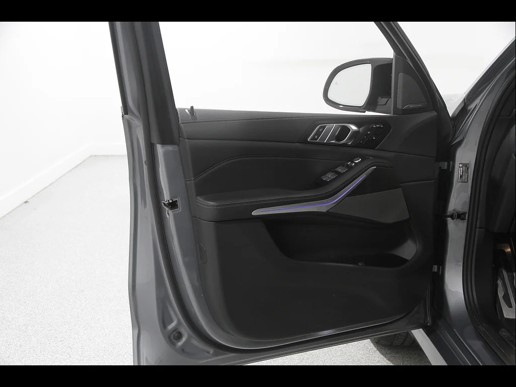 Certified Used 2024 Skyscraper Grey Metallic BMW M60i image 4