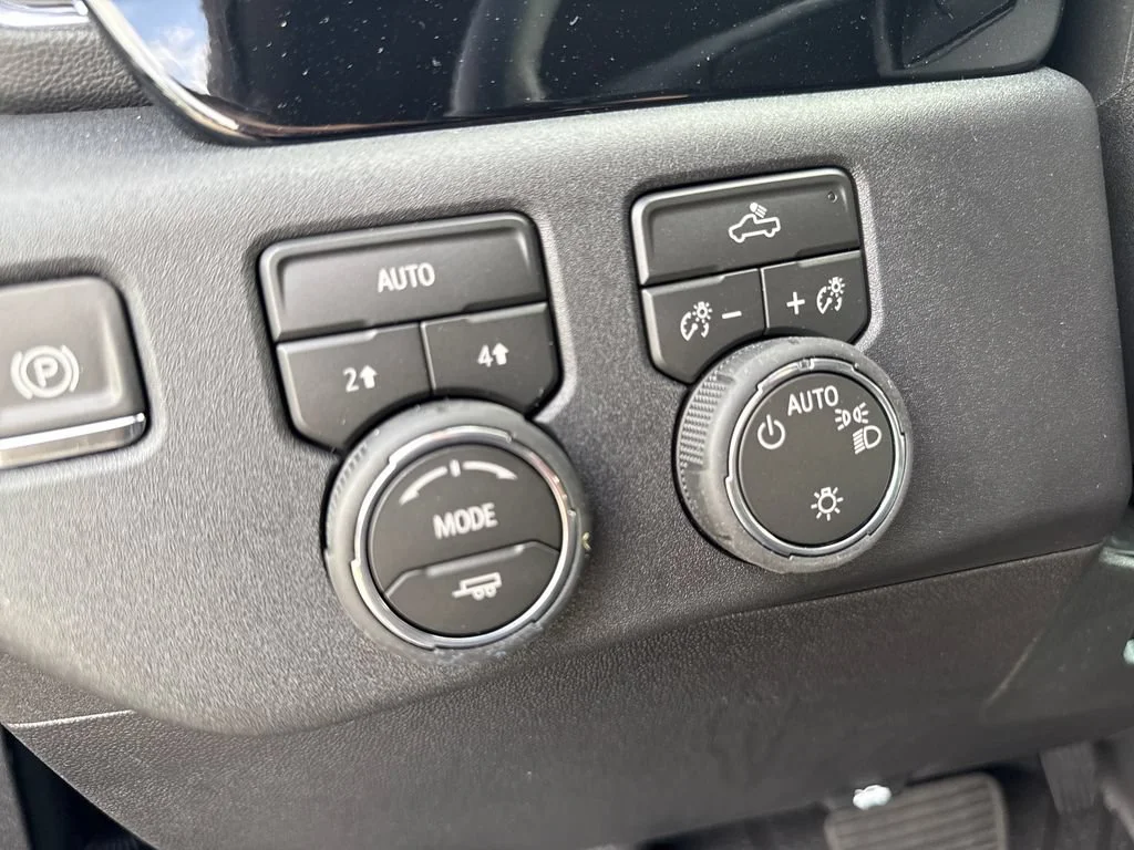 2026 Chevrolet Silverado 1500 LT - Photo 19