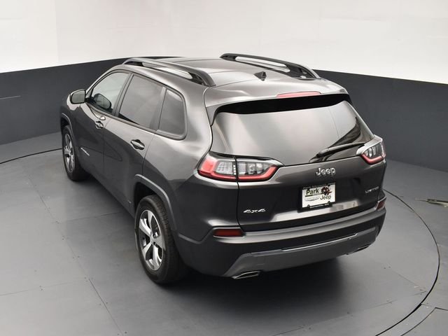 Used 2022 Gray Jeep Limited image 16