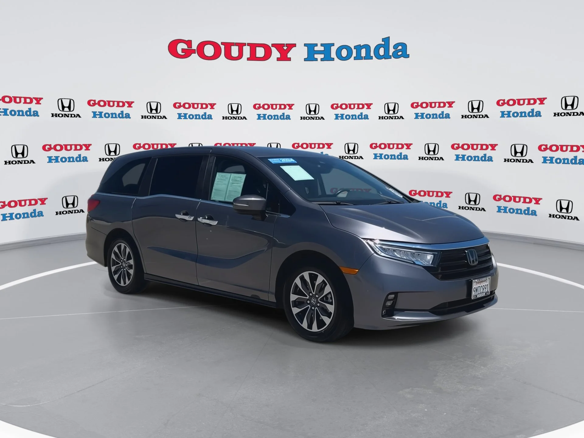 2024 Honda Odyssey EX-L - Photo 29