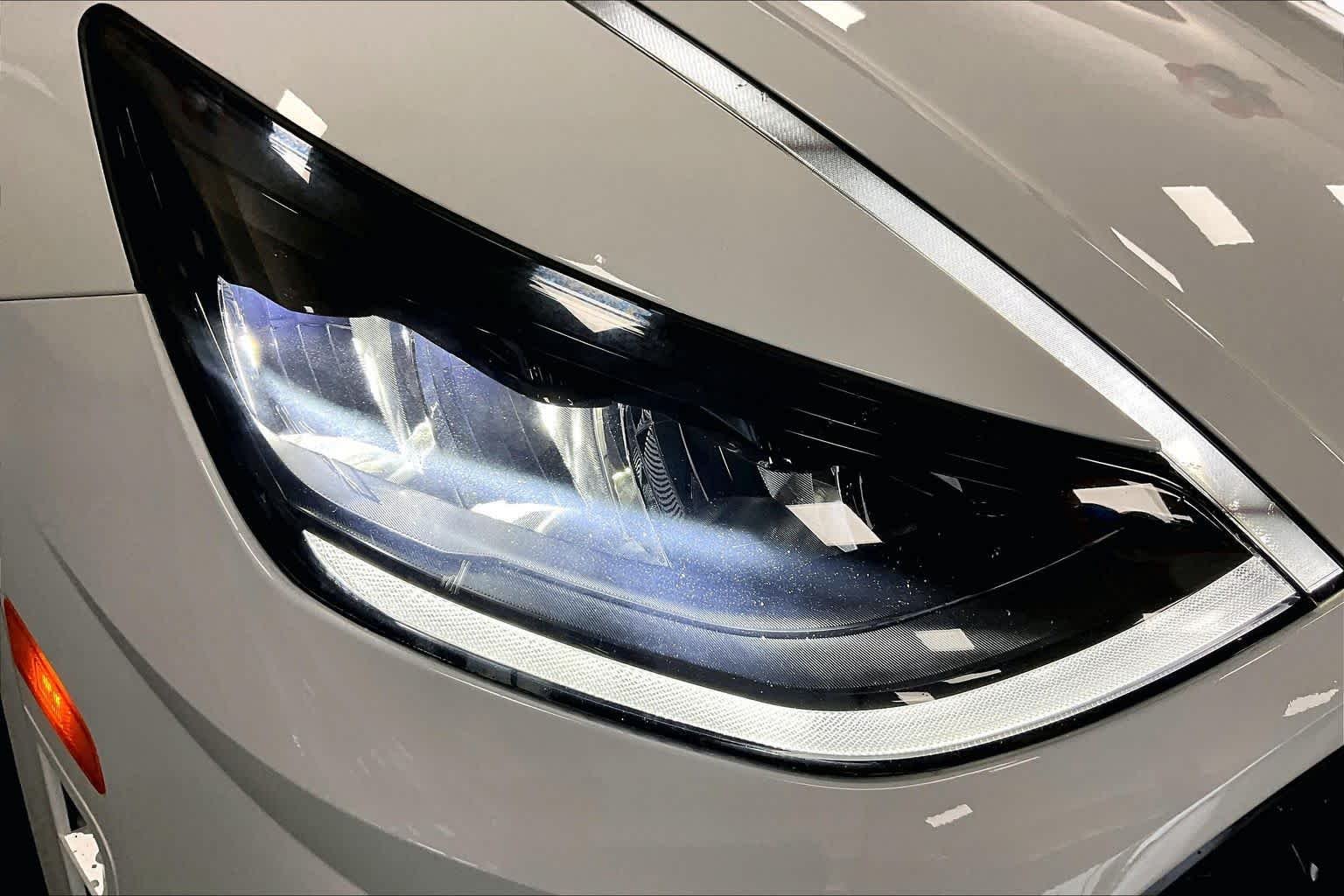 Used 2023 Serenity White Hyundai SEL image 28