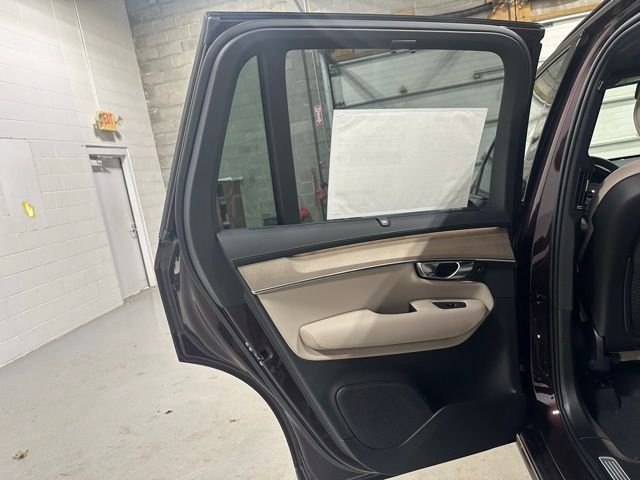 New 2026 Red Volvo T8 Ultra image 12