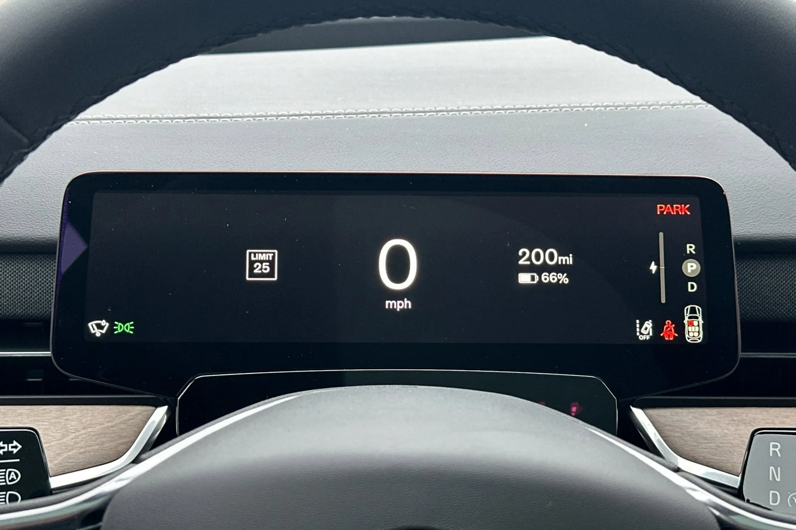 2025 Volvo EX90 Ultra - Photo 22