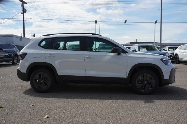 New 2027 Pure White Volkswagen S image 4