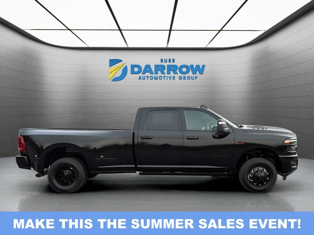 New 2026 Diamond Black Crystal Pearl-Coat Exterior Paint RAM Laramie image 6
