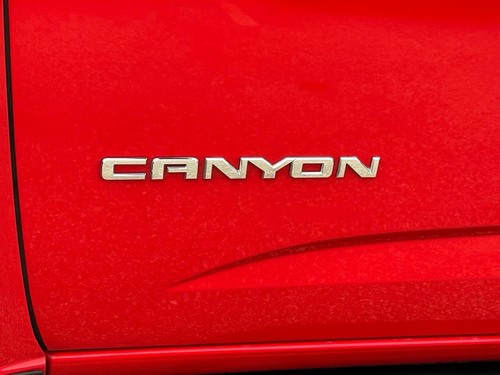 Used 2019 Red GMC SLT image 14