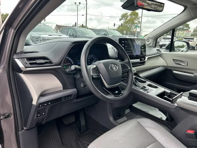 2021 Toyota Sienna Limited - Photo 32