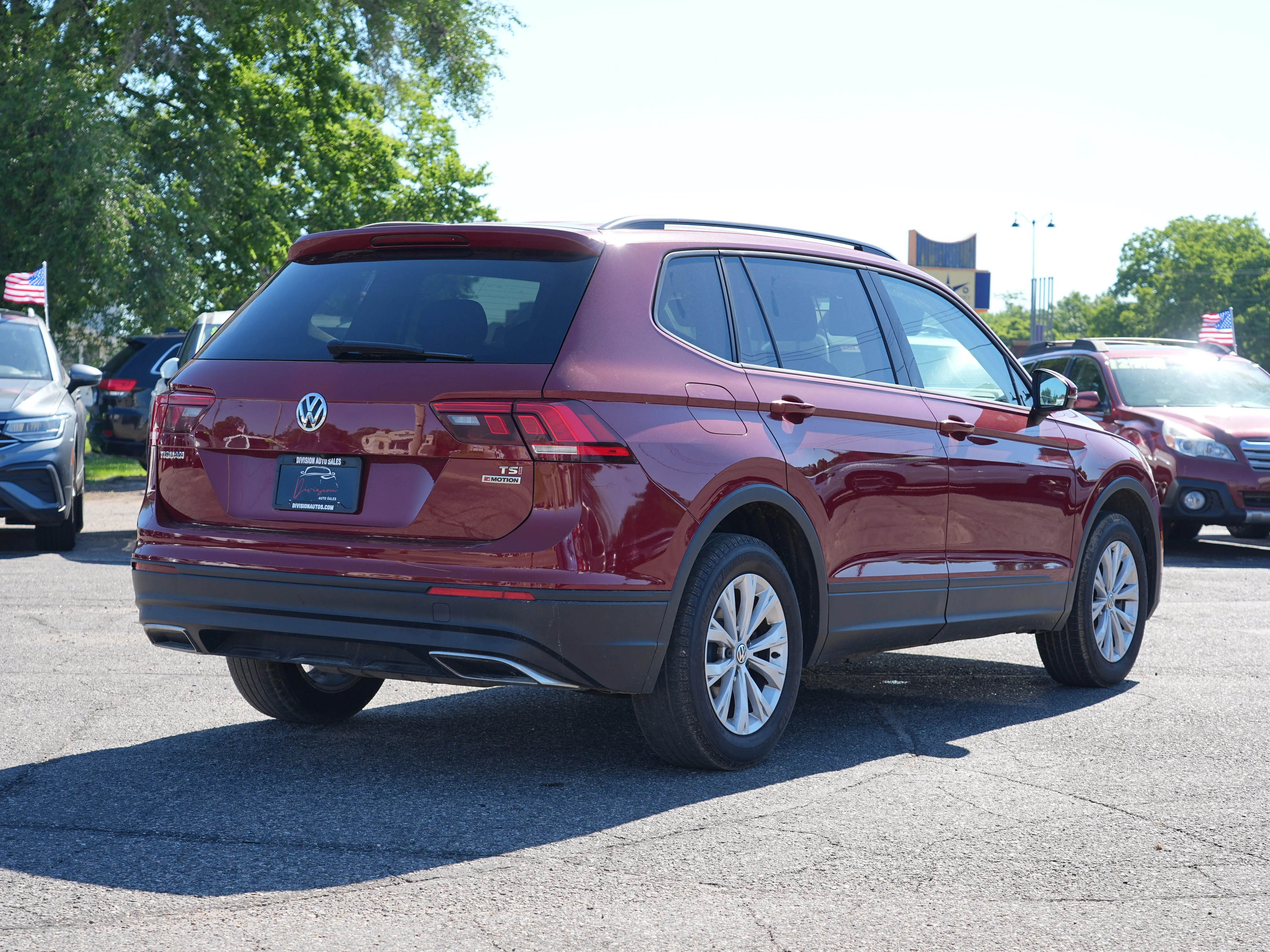 Used 2018 Cardinal Red Metallic Volkswagen S image 3