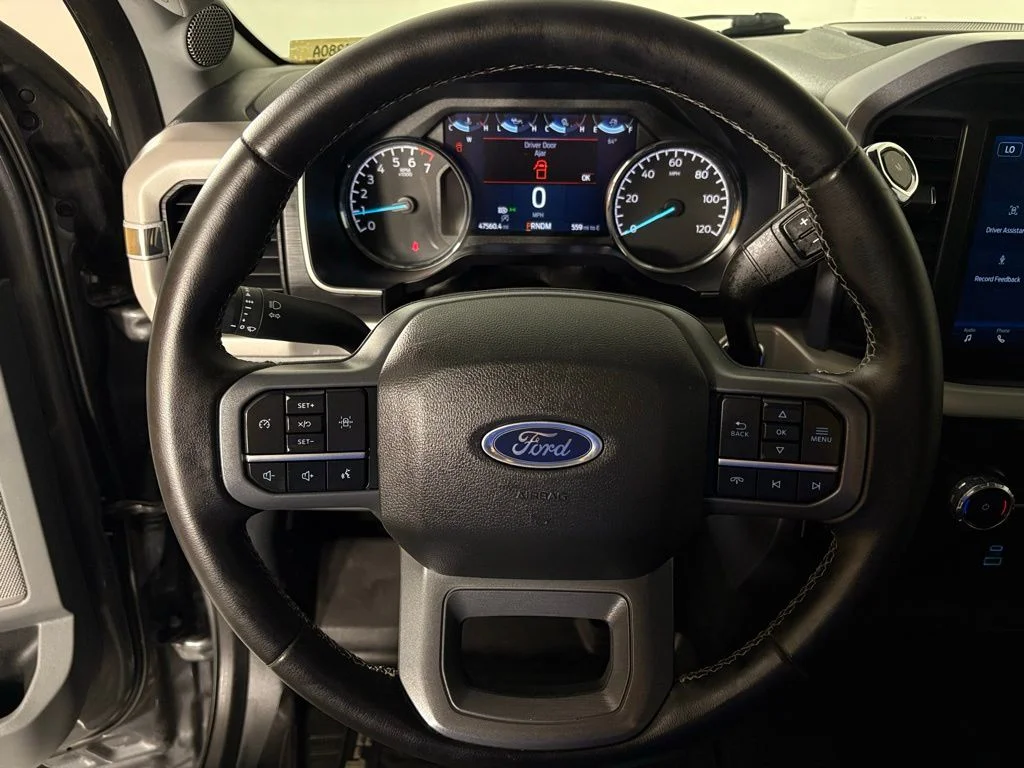 Used 2023 Gray Ford XLT image 20