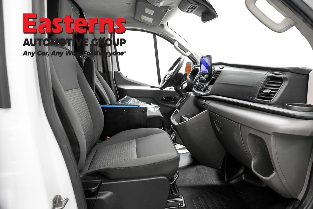 Used 2020 White Ford Base image 26