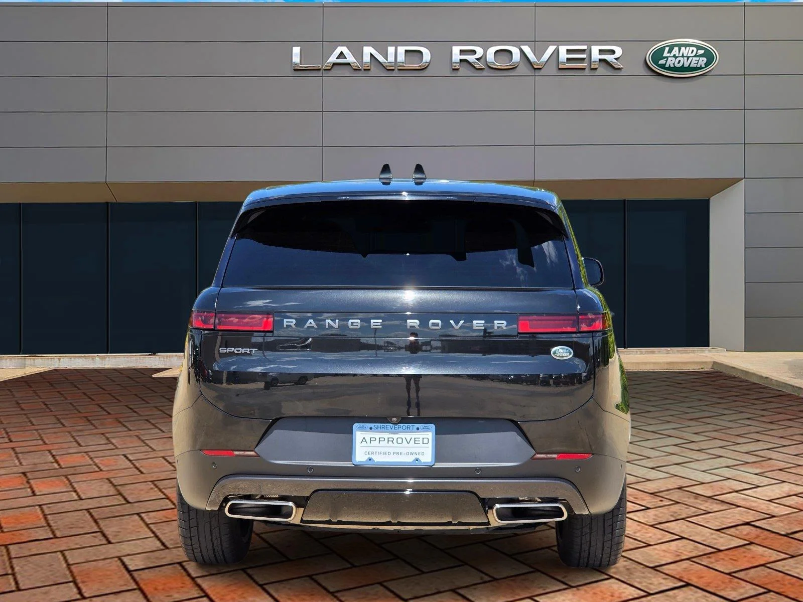 Certified Used 2023 Santorini Black Metallic Land Rover SE image 5