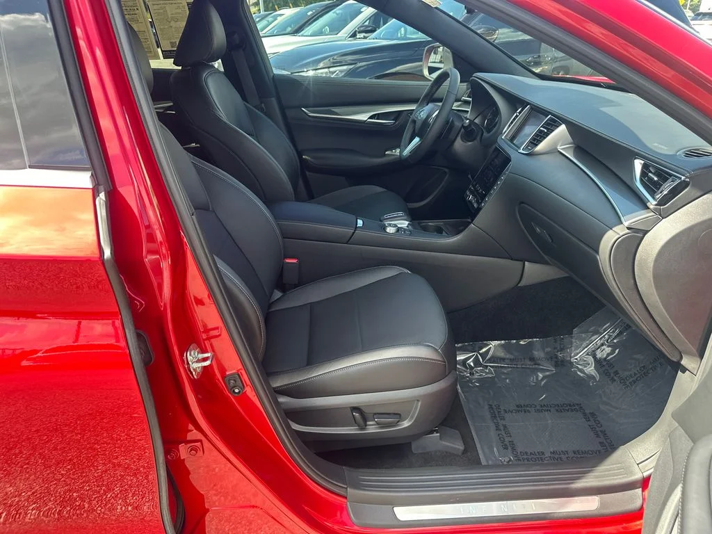 Used 2025 Red INFINITI ESSENTIAL image 11