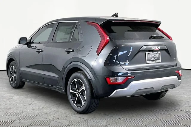 New 2026 Gray Kia LX image 4