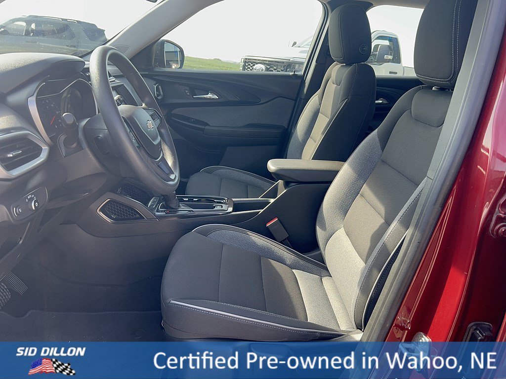 Used 2022 Crimson Metallic Chevrolet LS image 9