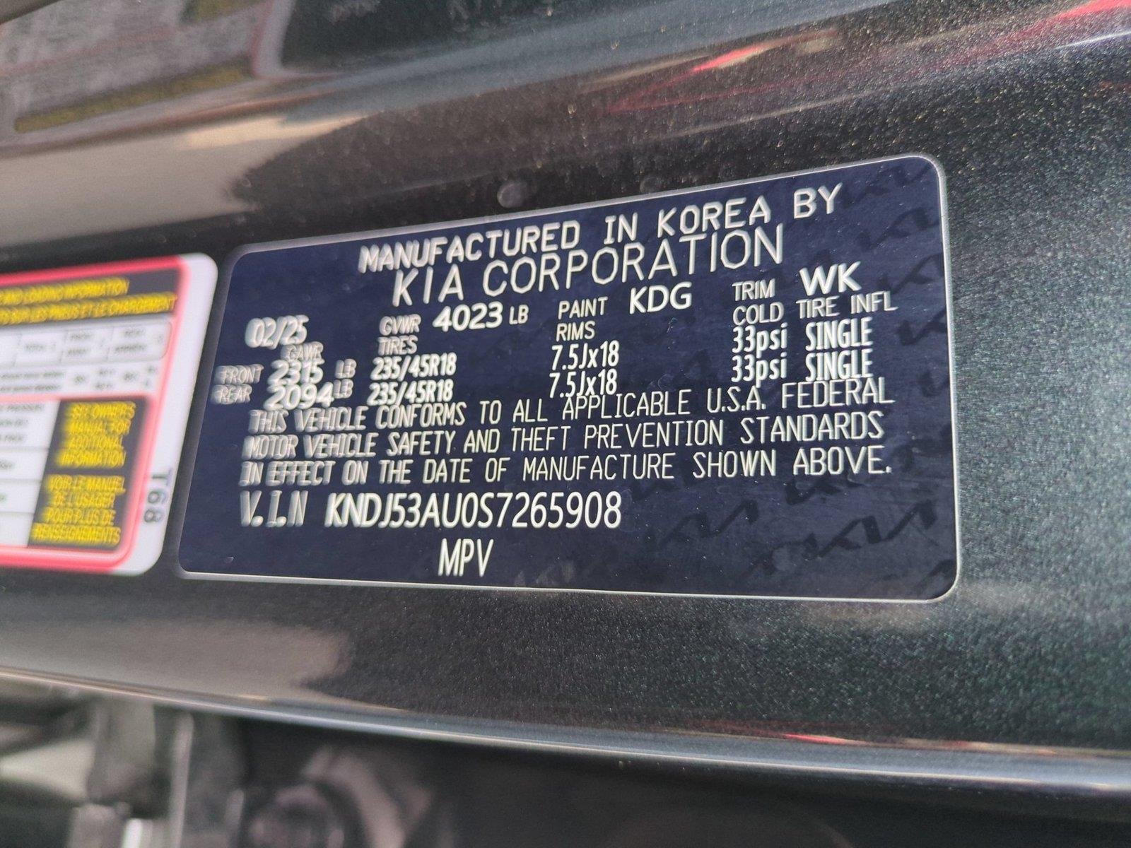 Used 2025 Gravity Gray Kia GT-Line image 40